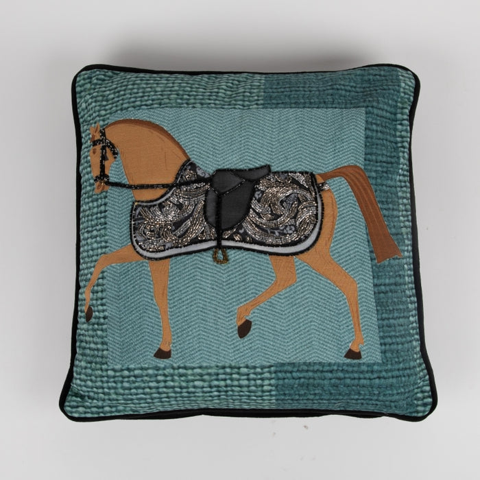 CUSHION HORSE MULTI 45X45 (327131014)