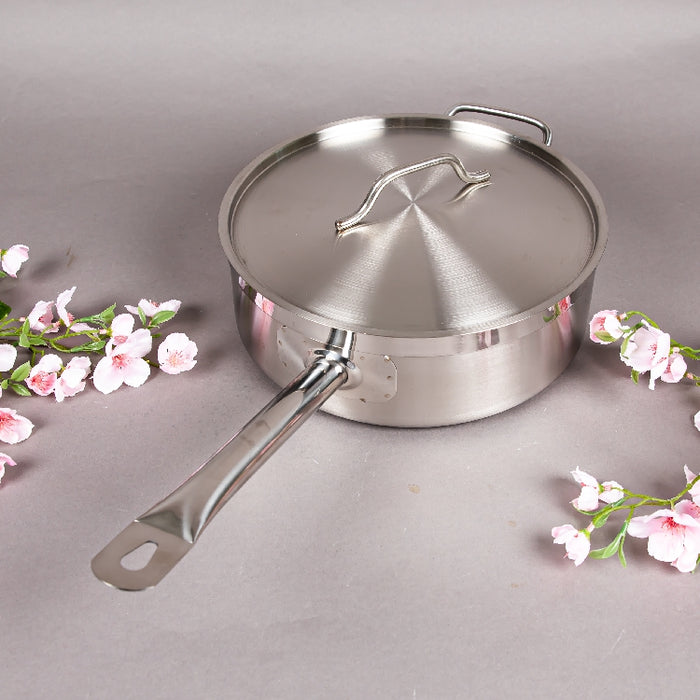 SAUCEPAN WITH HANDLE & LID 28CM (202020025)